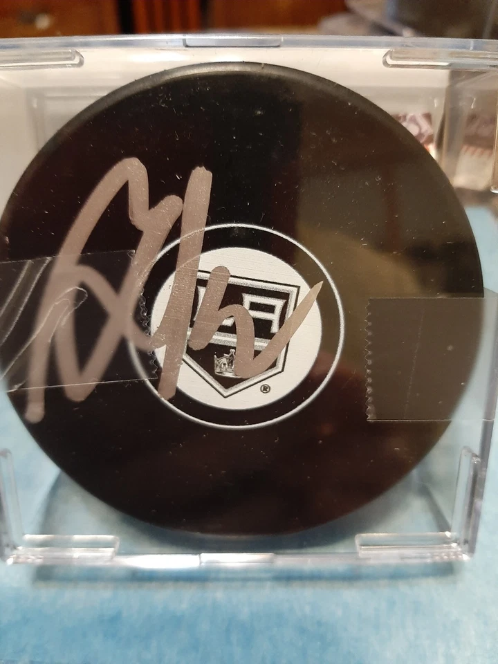 Шайба с автографом Мариан Габорик - Изображение 1 из 1