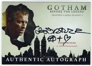 Gotham Season 2 Autograph Card SP Sean Pertwee as Alfred Pennyworth VARIANT (A) - Picture 1 of 1