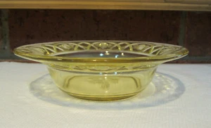 Federal Glass Co. Amber Rosemary Dutch Rose Center Depression Glass 5-1/4" Bowl - Picture 1 of 7