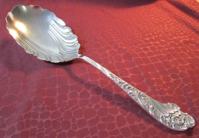 SCYTHIAN 1892 Large Silverplate Serving Spoon Specialty Pattern No Monogram   bw - Image 1 of 4
