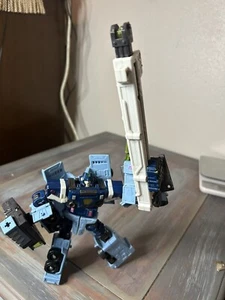 Transformers Cybertron Mudflap Figure Voyager Class 2005 Hasbro Incomplete - Picture 1 of 7