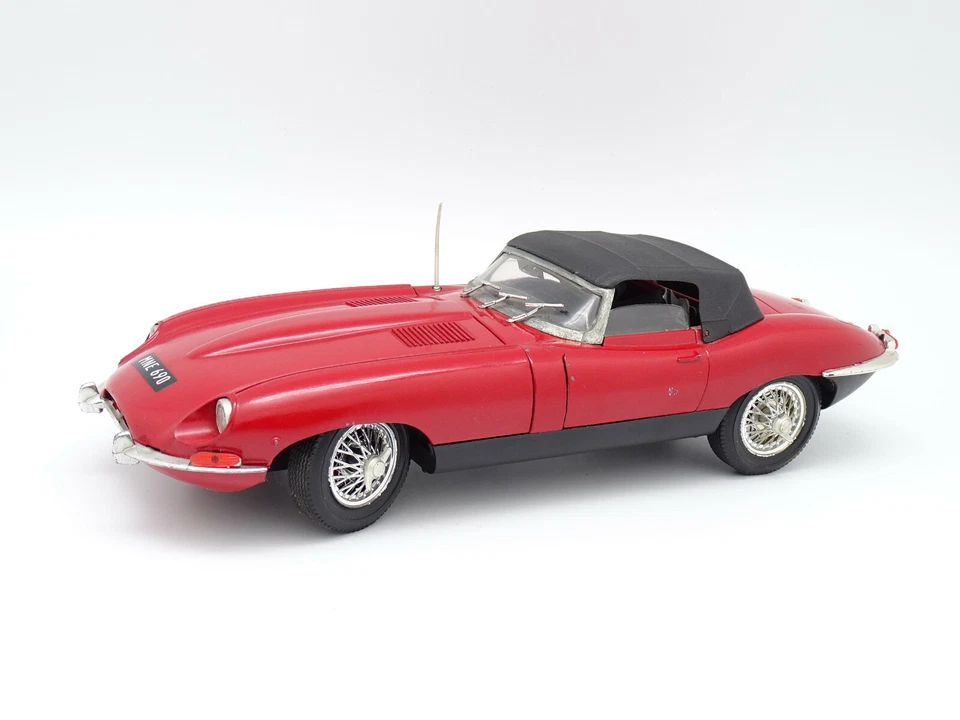 Polistil Sb 1/16 - Jaguar Tipo E Xke 4.2L, Rosso - Immagine 1 di 3