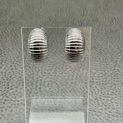 Pendientes Monet Vintage Acanalados Aro Clip Años 80 Grueso Distintivo Joyería 1 Pulgada Foto 1 de 4