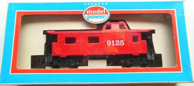 Model Power #9125  HO Scale Streamline Offset Cupola Transfer Caboose "9125" - Image 1 of 4