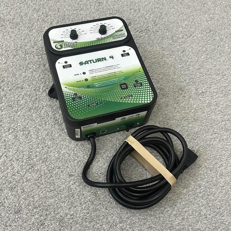 GROWERS  Titan controls Saturn 4 digital environmental controller - Image 1 of 4