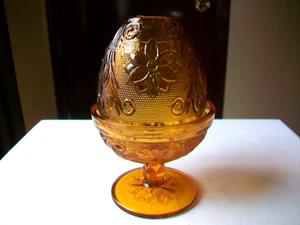 VINTAGE INDIANA GLASS TIARA SANDWICH FAIRY LAMP AMBER  5 1/2" DAISY - Picture 1 of 12