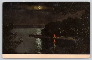 Postal Fogata junto al lago bajo una luna creciente a la luz de la luna nocturna - Imagen 1 de 3
