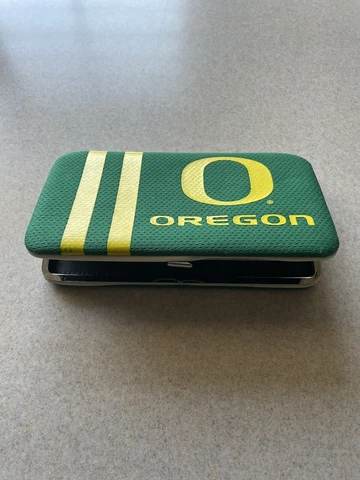 Oregon Ducks Hard Case Wallet Several Card Holders. Zip Coin Pouch College Needs Cover