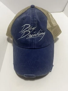 Adams Piper Lou Truckermütze bestickt Denim Tag Trinken Druckknopflasche - Bild 1 von 9