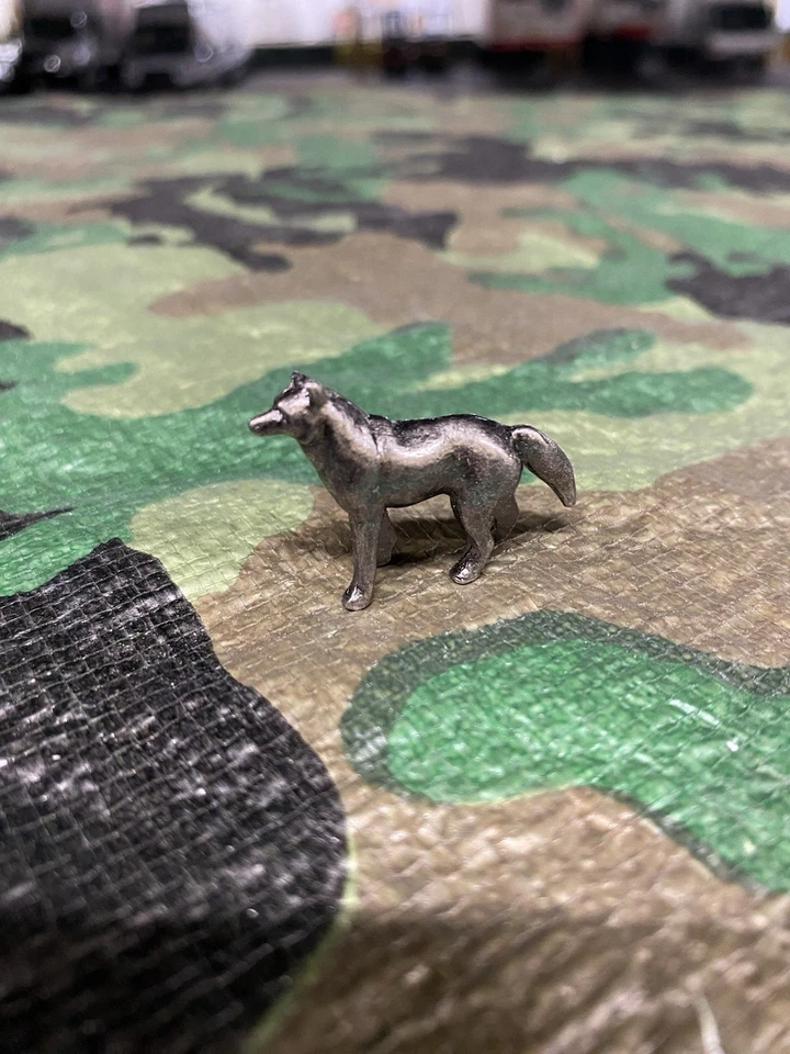 Monopoly Juego de Tronos 2015 REEMPLAZO Metal Stark Direwolf Wolf Fiken Foto 1 de 1