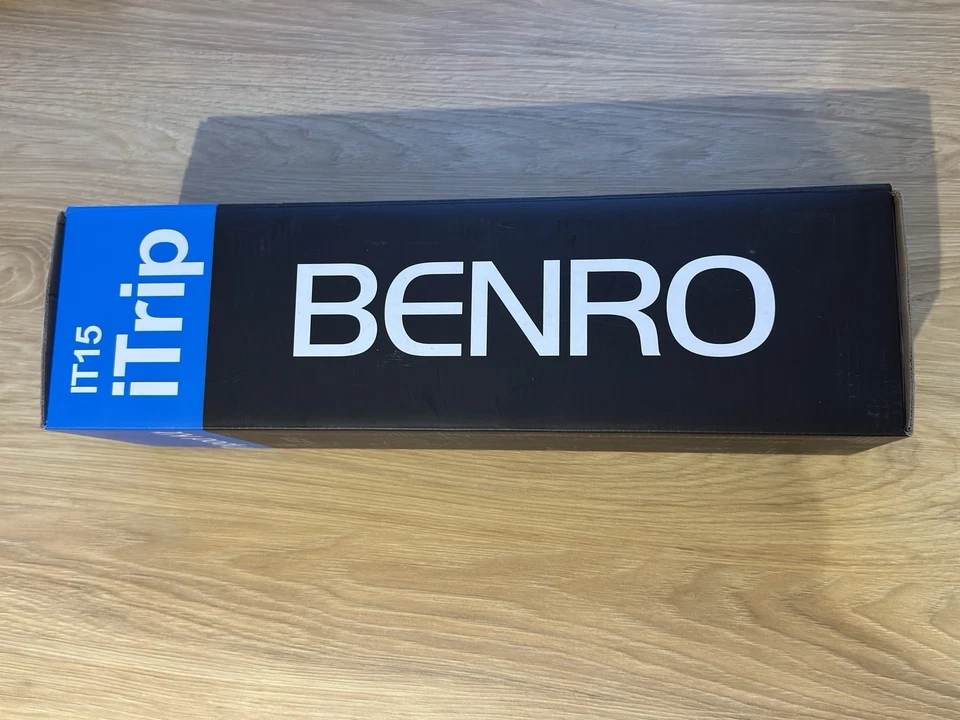 | Benro IT15 Tripod Kit | New never Used - Old Stock | - Image 1 of 3