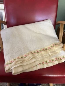 Vintage Blanket Ivory Waffle Weave w/ Satin Trim Floral Edge Pink & Green 85x86 - Picture 1 of 6