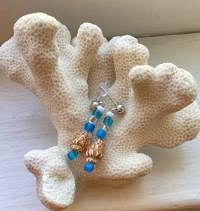 Ohrring mit ozeanfarbenen Glasperlen, natürliche Muscheln Strand Sommer! - Bild 1 von 3