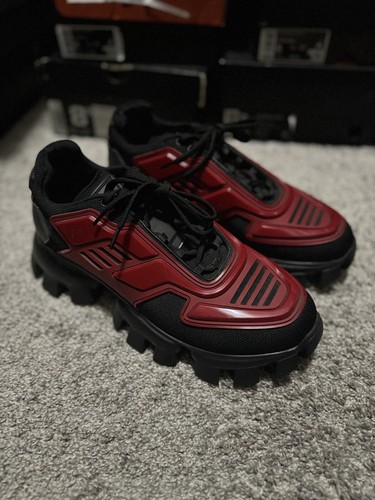 Prada Cloudbust Thunder Sneakers nere e rosse UK 7 5 US 8 5