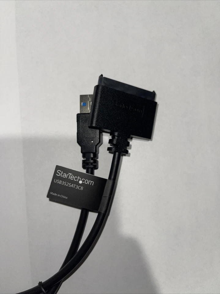 USB 3.0 to SATA Adapter *only works with 2.5 inch drives* - Image 1 of 3