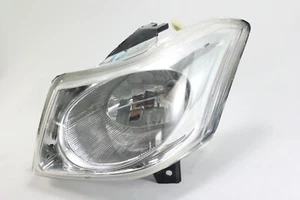 Conjunto de lámpara de faro izquierdo Kubota L4600 L3901 L3301 enchufe de luz Len LH - Imagen 1 de 6
