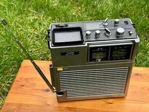 Vintage JVC 3050EU Multi-Band Radio Receiver Made in Japan - Picture 1 of 24