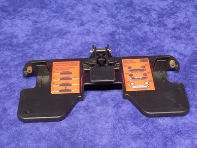 USADO 3M FIBROK 250 EMPALMES UNIVERSAL FIBRA ÓPTICA EMPALMADORA/HERRAMIENTA DE EMPALME Foto 1 de 4