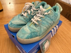 ADIDAS Suede Rivalry Low Mens Size 10 FV4523 Hi Res Green Gold Mint W/box Laces - Picture 1 of 19