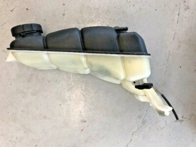 Mercedes E320 1998-2002 tanque de expansión depósito de refrigerante 2105000549 OEM Foto 1 de 4