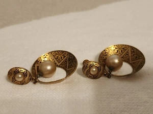 Vtg Spanish Damascene Faux Pearl Dangle Drop Hoop Screwback Earrings  - Picture 1 of 6
