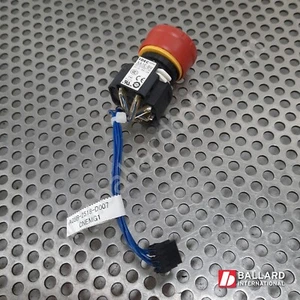 Interruptor de parada electrónica colgante de enseñanza FANUC A05B-2518-D007 con conector CNEMG1 - R30iB - Imagen 1 de 3