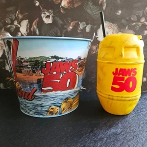 JAWS 50° ANNIVERSARIO Secchiello Popcorn in Metallo e Thermos - Esclusivo REGAL - NUOVO - Foto 1 di 10