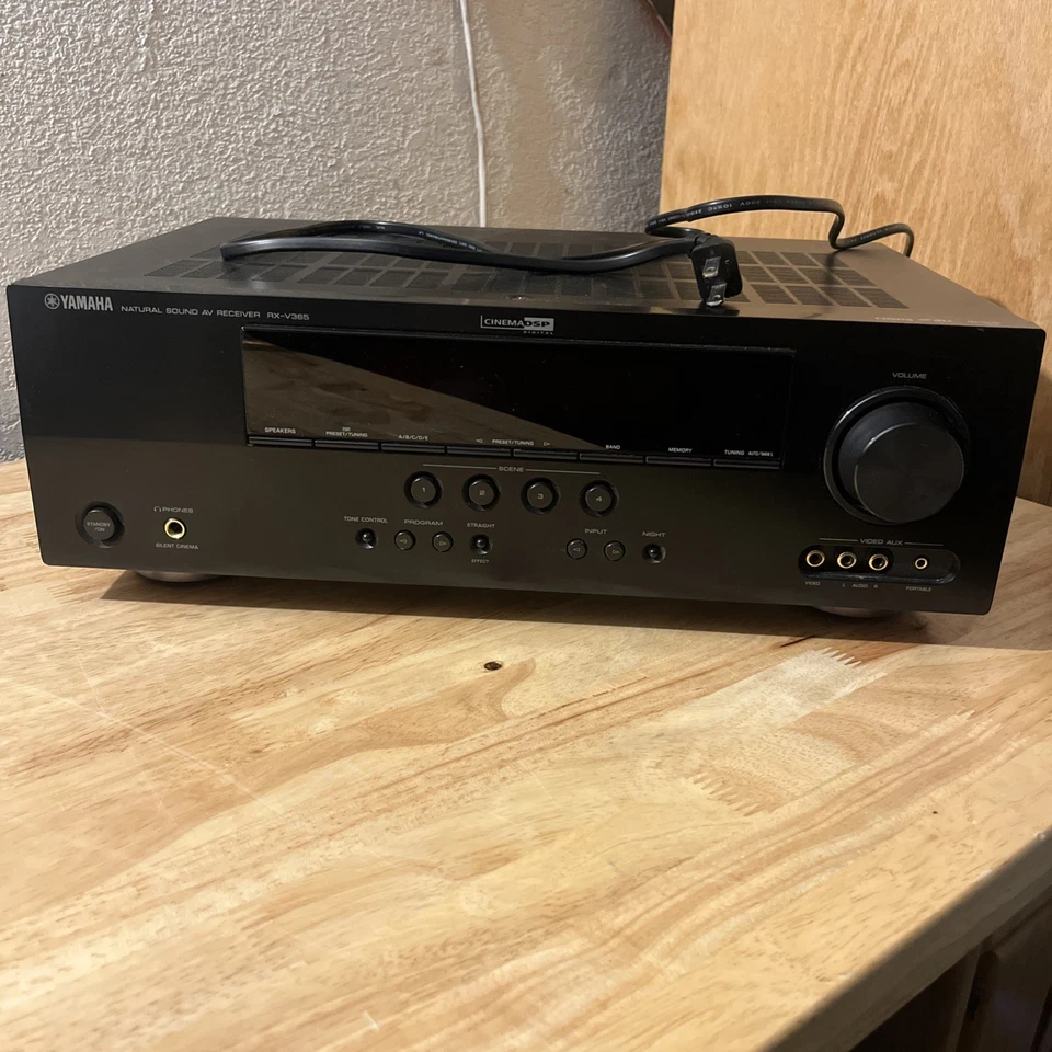Yamaha RX-V365 AV Receiver HDMI 5.1-CHANNEL Natural Sound Dolby Digital - Image 1 of 2