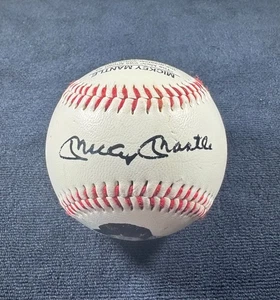 MLB Baseball Mickey Mantle Facsimile Autograph Auto New York Yankees - Picture 1 of 4