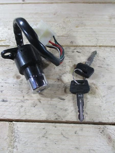 Juego de cerraduras para Honda CB 250 400 CM400 A154 AR5 F4 - Imagen 1 de 2