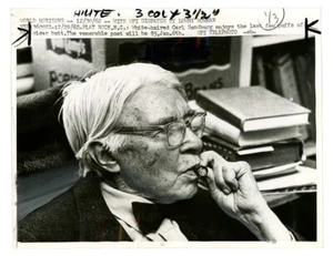 CARL SANDBURG original news photo lot of 15, AUTHOR - Picture 1 of 10