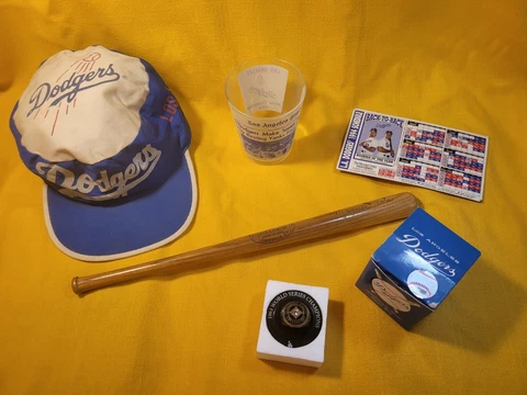 LA Dodgers 1963 World Series Glass, Replica Ring, Many Mota Bat, Cap, Magnet Cover