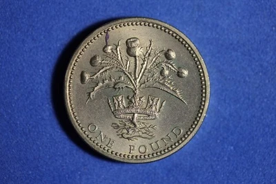 1984 United Kingdom Scottish Thistle 1 Pound Nickel Brass Coin #M24508 - Image 1 of 2