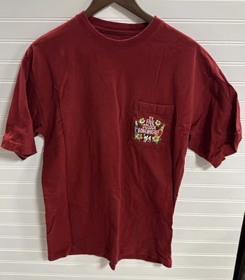 Винтажная футболка с вышитым карманом с большими собаками красный размер S «Где-то 5 часов» - Изображение 1 из 4