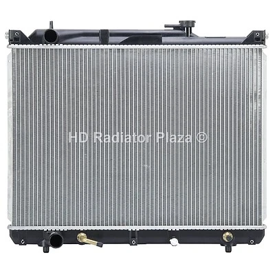Radiator For 00-05 Suzuki Grand Vitara 01-04 Vitara L4 2.0L V6 2.5L 2.7L New - Image 1 of 3
