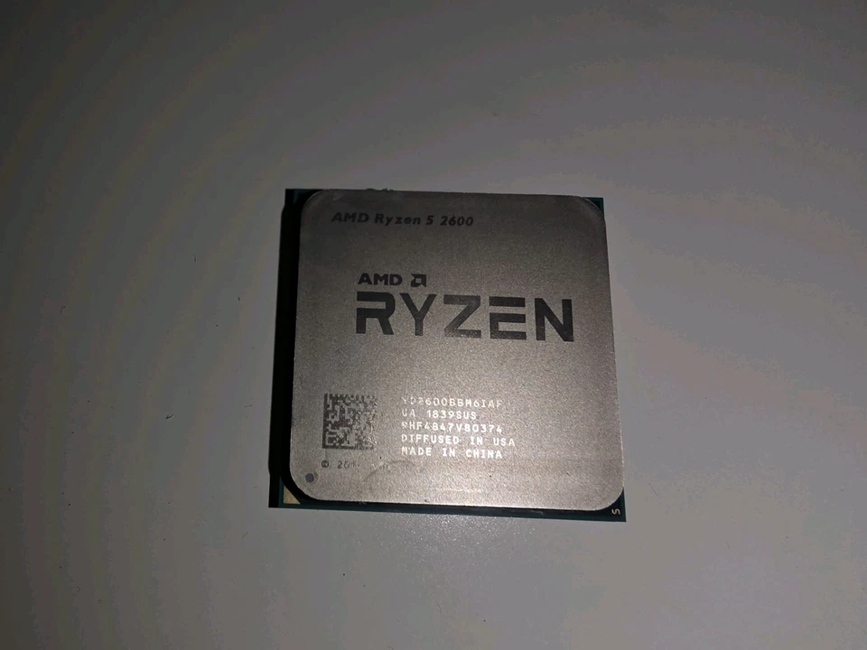 AMD Ryzen 5 2600 Prozessor  / CPU  / AM4 Sockel, 6x3,4 GHz Bis 3,9 GHz - Bild 1 von 2