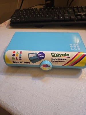 Caboodles Take It 托特包 Crayola 限量版蓝色存储镜新品 — 第 1/3 张图片