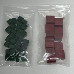 Monopoly Edición 60 Aniversario Repuesto 12 Hoteles 32 Casas Piezas. - Imagen 1 de 3