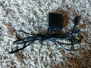 SPN5528A MOTOROLA CELLULAR PHONE CHARGER AC POWER SUPPLY - Photo 1 sur 2