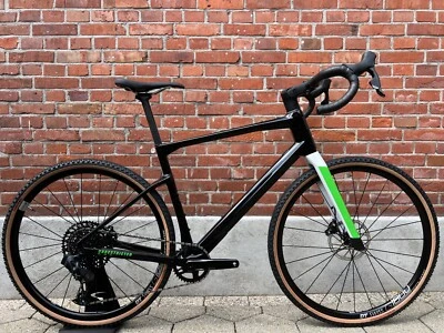 NEW! BMC URS 01 Four Gravel Carbon/SRAM Rival GX AXS 1x12/Size L/DT-Swiss - Bild 1 von 4