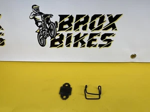  1982 Suzuki PE175 PE 175 CDI Rubber Mount Dampener And Mounting Strap  - Picture 1 of 5