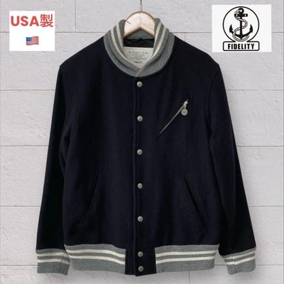 Chaqueta Stadium Talla M Hecha en EE. UU. Fidelity Azul Marino Oscuro  Foto 1 de 4