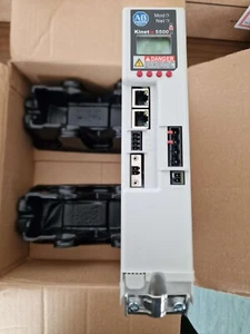 Allen Bradley Kinetix 5500 Servo Drives 2198-H015-ERS2. ALLEN-BRADLEY - Bild 1 von 4