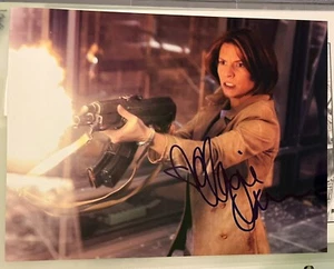 Claire Danes Autograph Photo - Picture 1 of 1