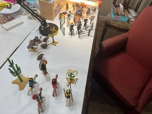 🚂 -Vintage Playmobil WESTERN COWBOYS, INDIANS, MORE💥G712 - Picture 1 of 21