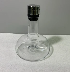 Menu Wine Breather Carafe. Design By Norm. 10x More Oxygen In 2 Minutes. NWOB - Picture 1 of 6