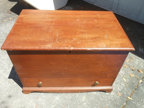 Early 19th Century Blanket Chest w Drawer Old Red Stain Trunk Shaker Style Cover