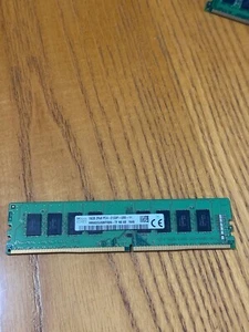SK Hynix 16GB 2Rx8 PC4-2133P-UB0-11 DDR4 2133 MHz RAM PC4-17000 288-pin UDIMM - Picture 1 of 2