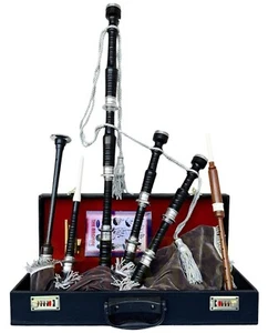 Great Highland Bagpipe Black Finish Silver Mounts Premium Velvet Cover+TutorBook - Picture 1 of 5