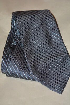 Gucci Gray Blue Stripe Tie 100% Silk ITALY - Image 1 of 4